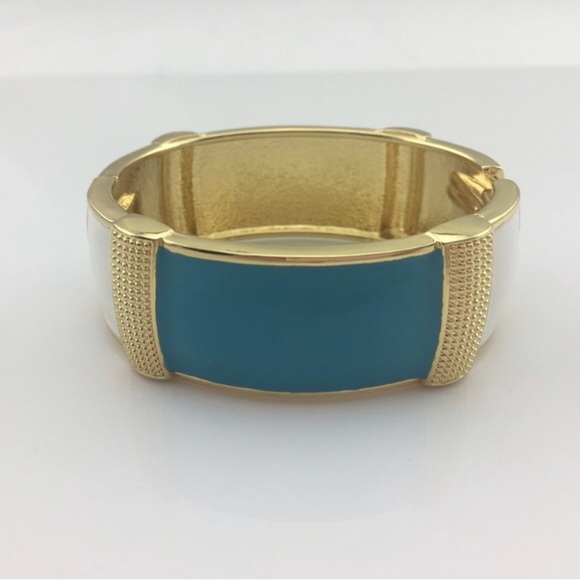🌟 Blue, White & Gold Cuff Bracelet 🌟 T&J Designs - Picture 3 of 3